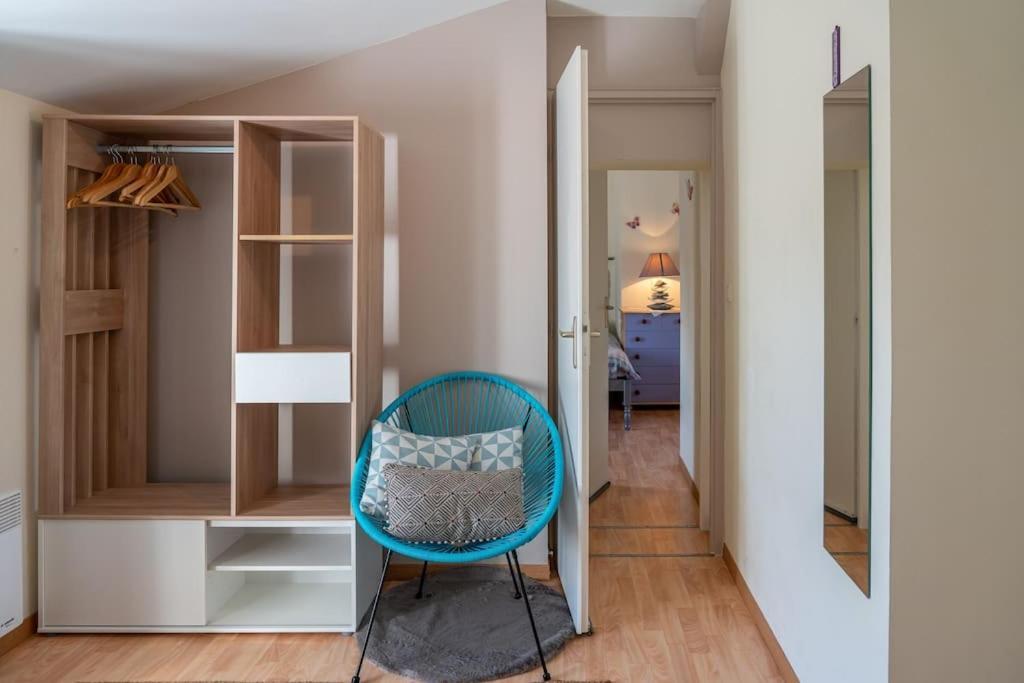 Gites Le Bois Berranger Saint-Urbain  エクステリア 写真